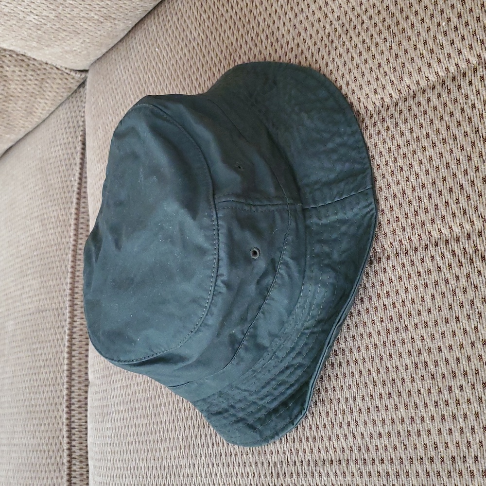 Vintage L.L. Bean Dark Green Bucket Hat